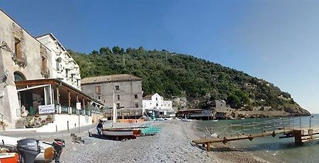 Hotel La Certosa Massa Lubrense Bagian luar foto